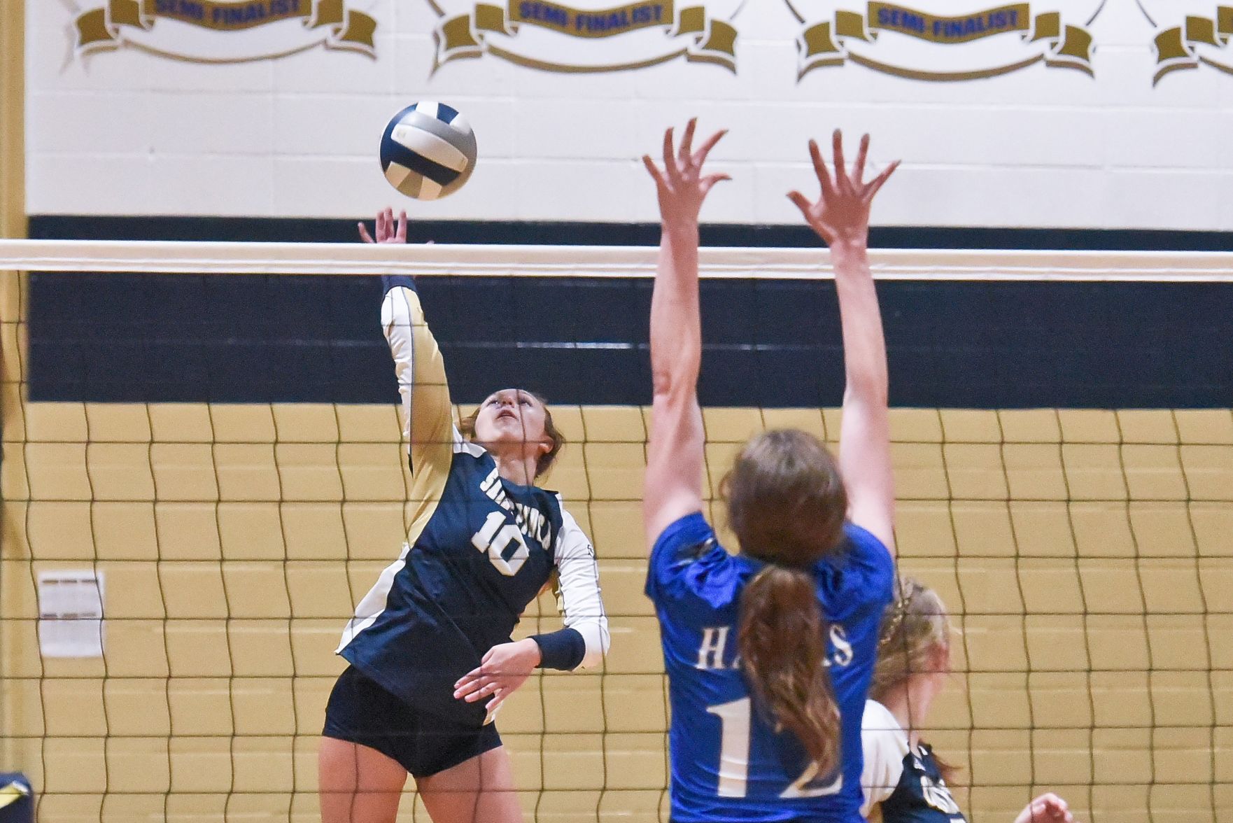 10/22/19 - Girls Volleyball - HIllsboro at St. Piux X
